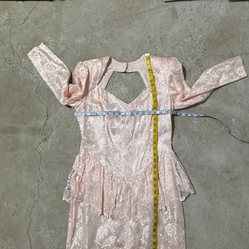 Vintage Scott McClintock Dress Women’s Size 12 Pink Lace Peplum Back Zipper - Picture 10 of 15